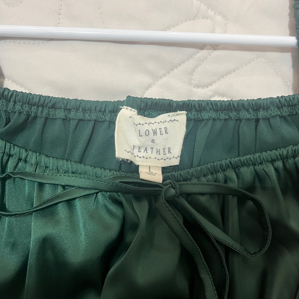 Dark Green Silk Puff Sleeve Peplum Blouse - Picture 3 of 3